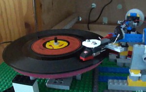 lego_record_player